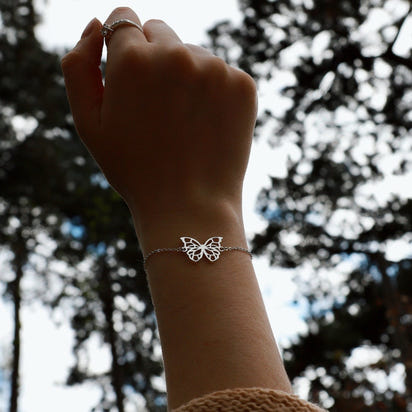 Bracelet Papillon Or Chaîne main ciel